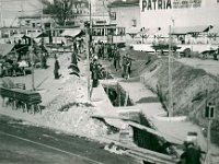 Kvaternikov trg 1930. godine, radovi na postavljanju novih kanalizacijskih cijevi
